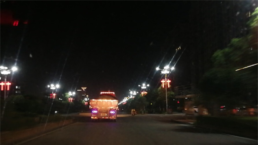 江西撫州市中國結(jié)景觀亮化